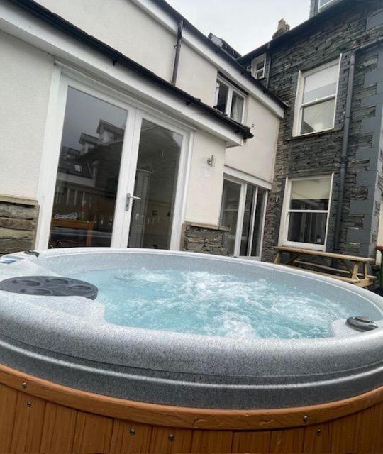 הוילה קזיק Wordsworth House Hot Tub Hire Available מראה חיצוני תמונה